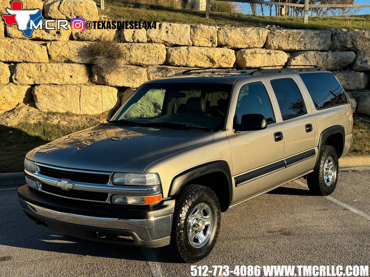 2001 Chevrolet Suburban for sale at TMCR LLC in SPICEWOOD, TX