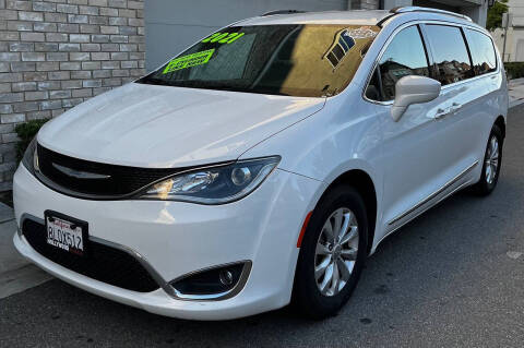 2018 Chrysler Pacifica Touring L Plus