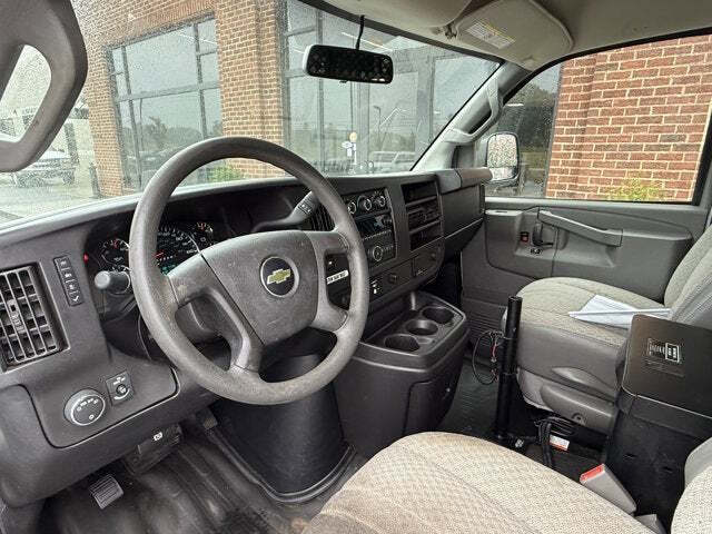 2017 Chevrolet Express 2500