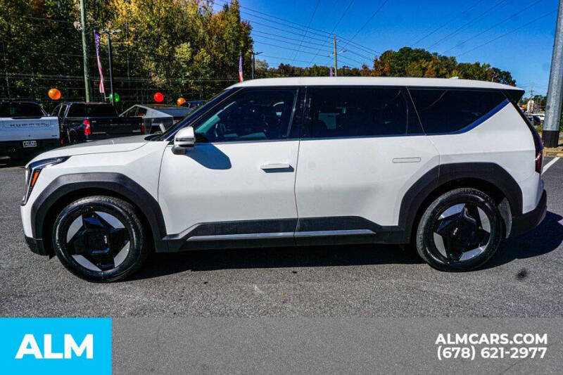 2024 Kia EV9 Light Long Range