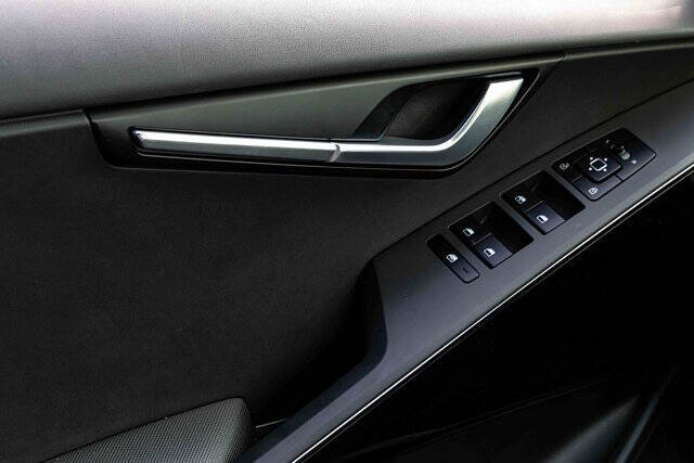 2024 Kia Niro EV Wind