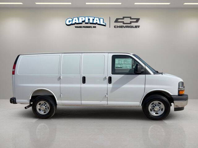 2026 Chevrolet Express 2500