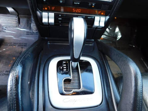 2005 Porsche Cayenne Tiptronic