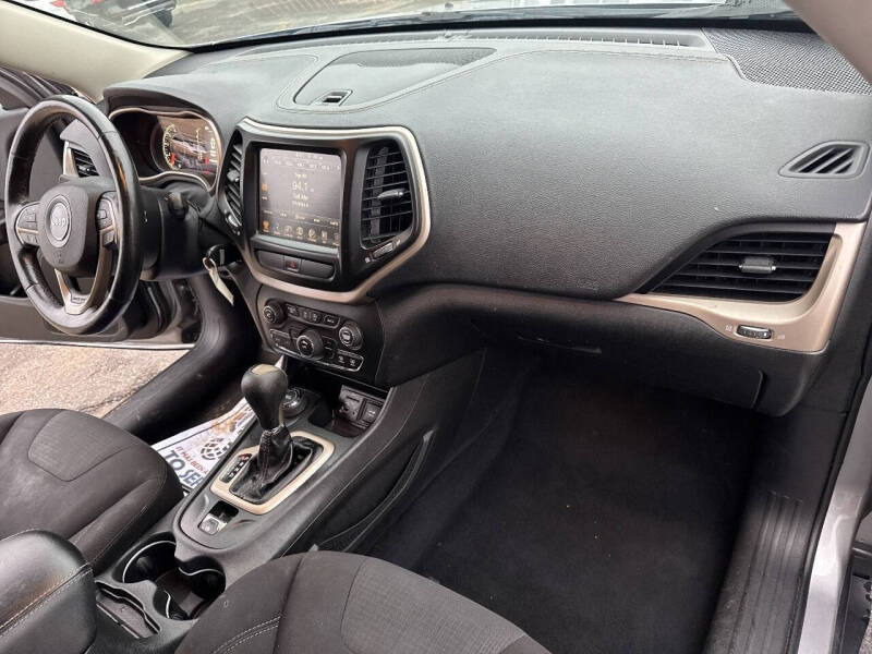 2016 Jeep Cherokee Latitude