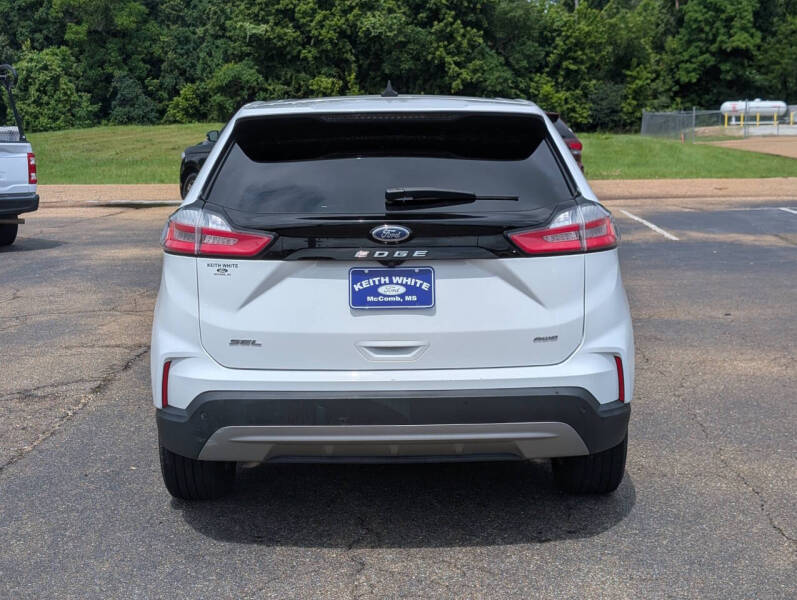 2024 Ford Edge