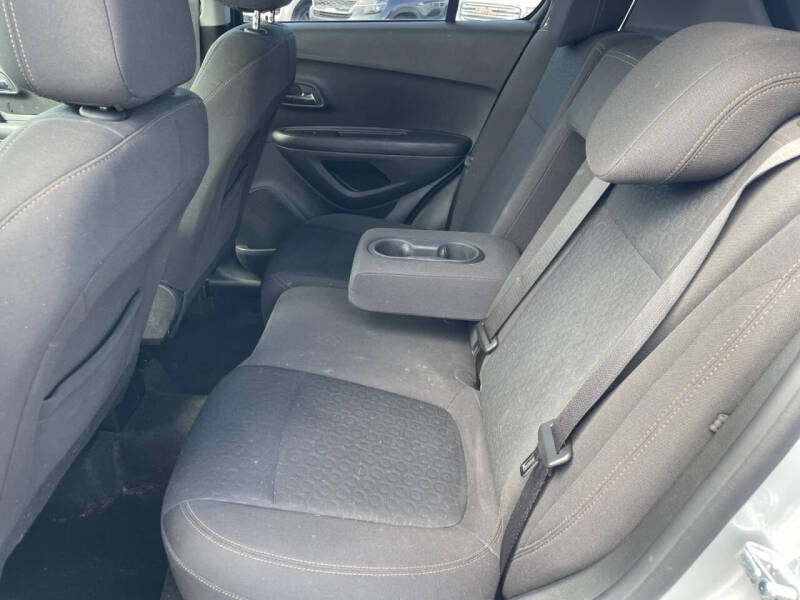 2022 Chevrolet Trax LS