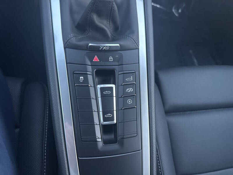 2025 Porsche 718 Boxster