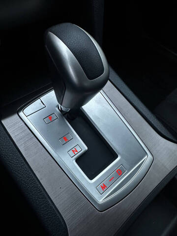 2013 Subaru Legacy 2.5i