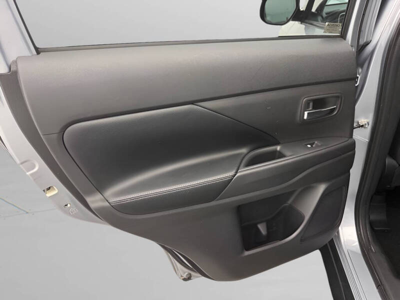 2016 Mitsubishi Outlander SEL