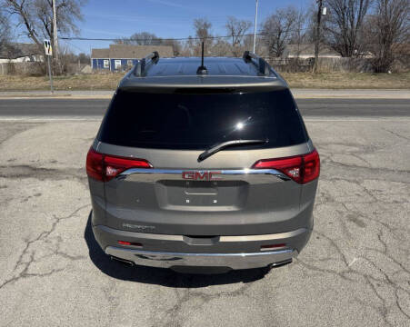 2019 GMC Acadia Denali