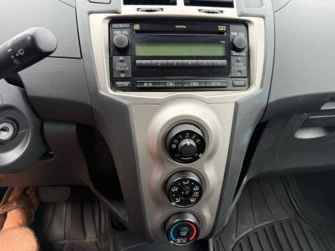 2010 Toyota Yaris