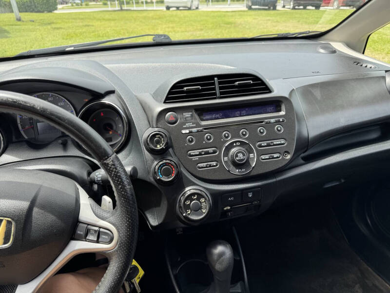 2013 Honda Fit Sport