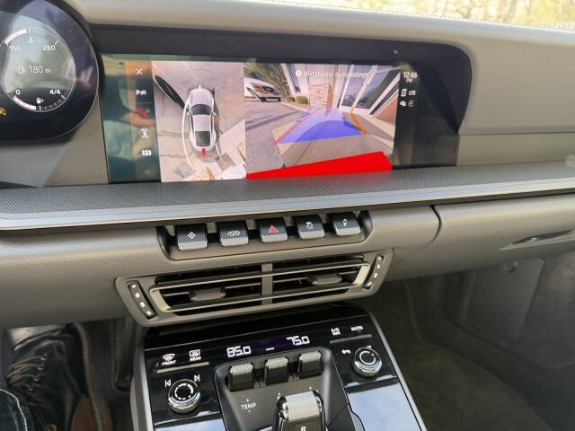 2024 Porsche 911 Carrera