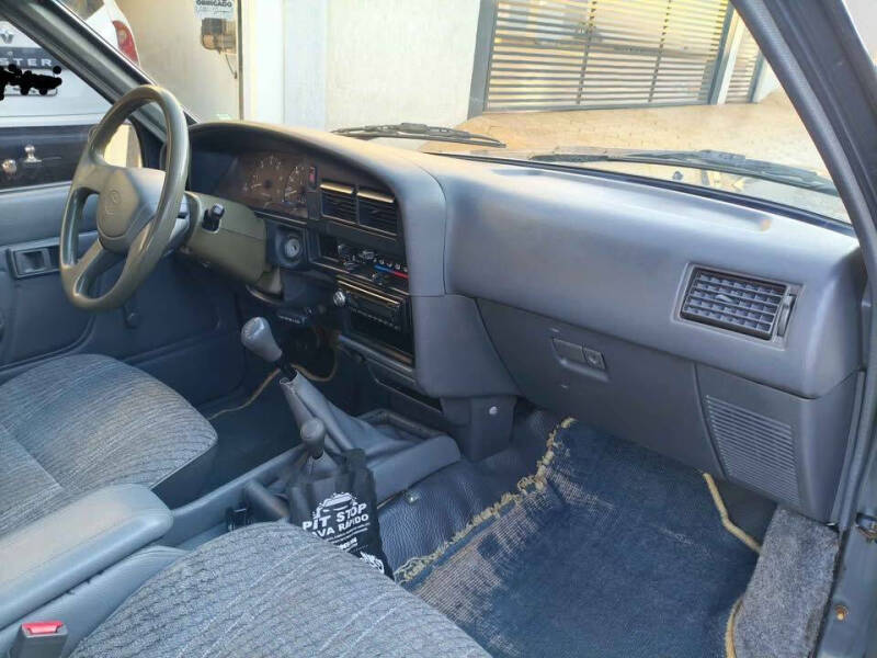 1995 Toyota Hilux