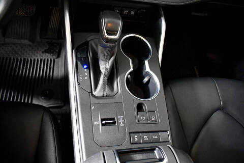 2020 Toyota Highlander Hybrid XLE