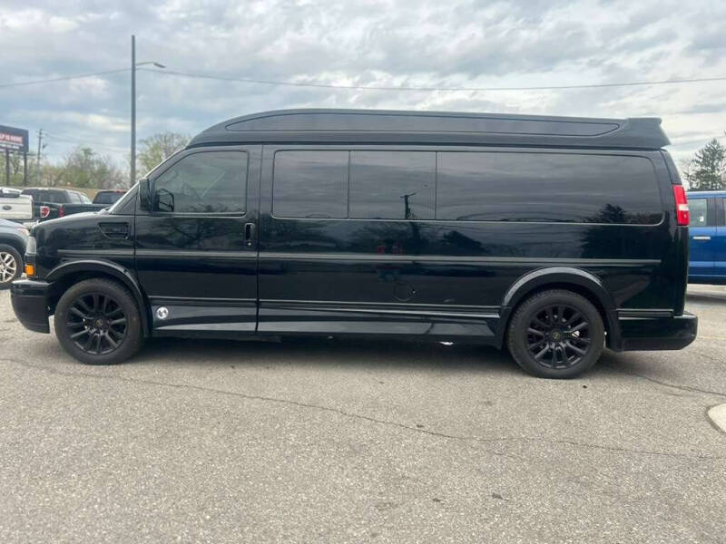2019 Chevrolet Express 2500