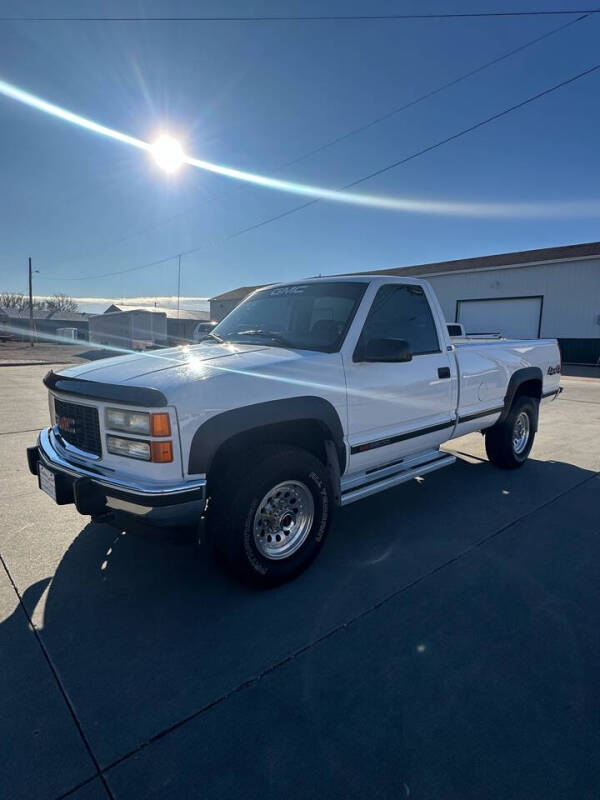 1997 GMC Sierra SL photo 2