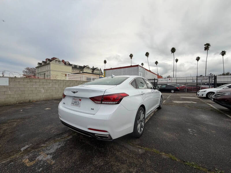 2018 Genesis G80