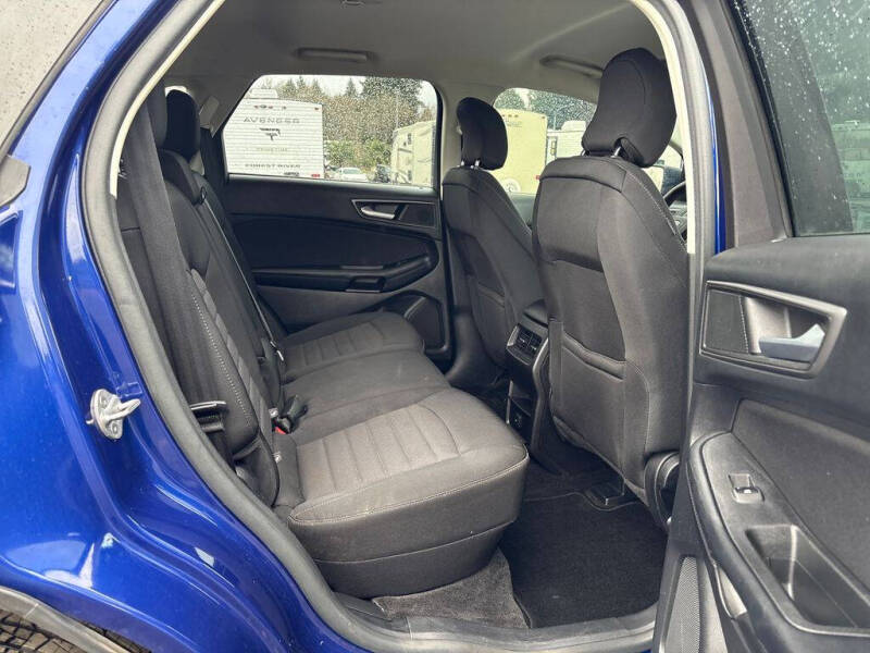 2015 Ford Edge SE