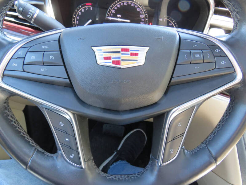 2019 Cadillac XT5 Luxury