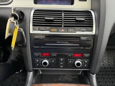 2011 Audi Q7 3.0T quattro Premium Plus