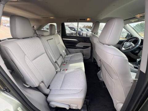 2019 Toyota Highlander LE Plus