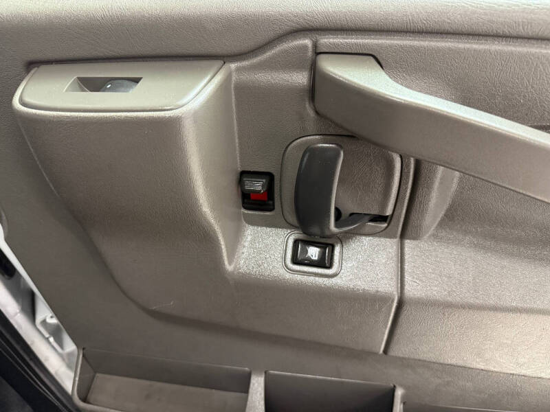 2018 Chevrolet Express 2500