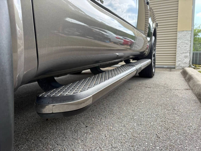 2017 Nissan Titan Platinum Reserve