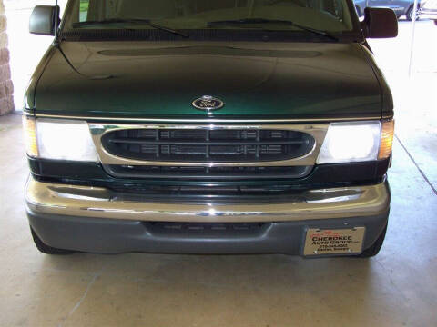 2000 Ford E-Series E-150