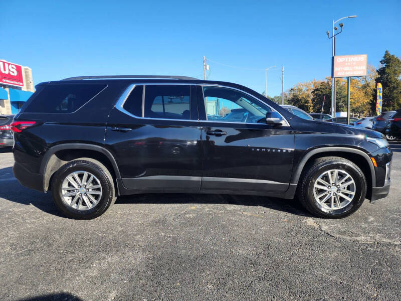 2023 Chevrolet Traverse LT Leather