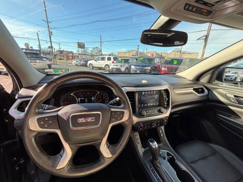 2018 GMC Acadia SLT-1
