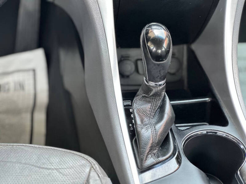 2013 Hyundai Sonata SE