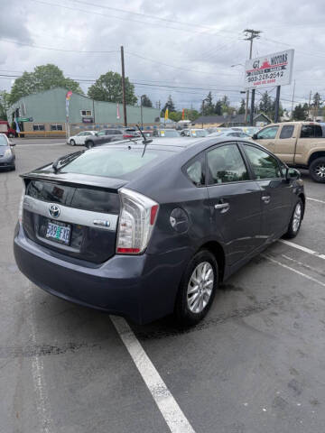 2012 Toyota Prius Plug-in Hybrid