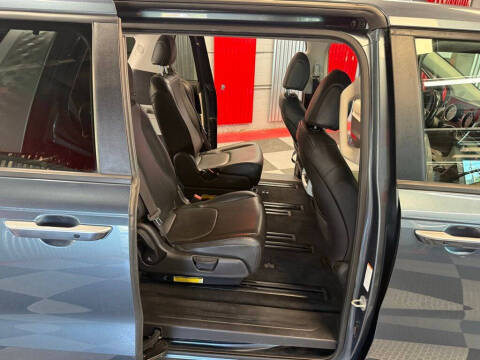 2022 Kia Carnival EX