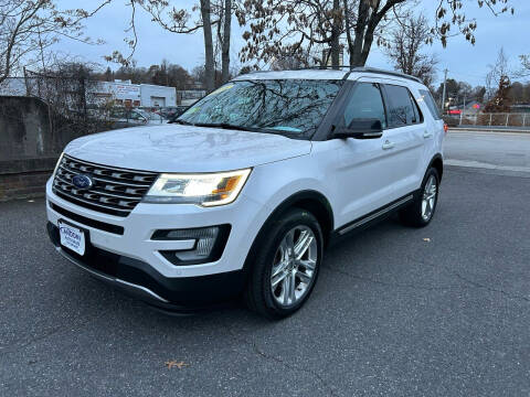 2016 Ford Explorer for sale at ANDONI AUTO SALES in Worcester MA