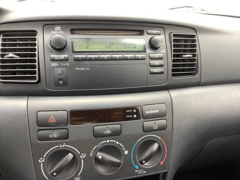 2004 Toyota Corolla S