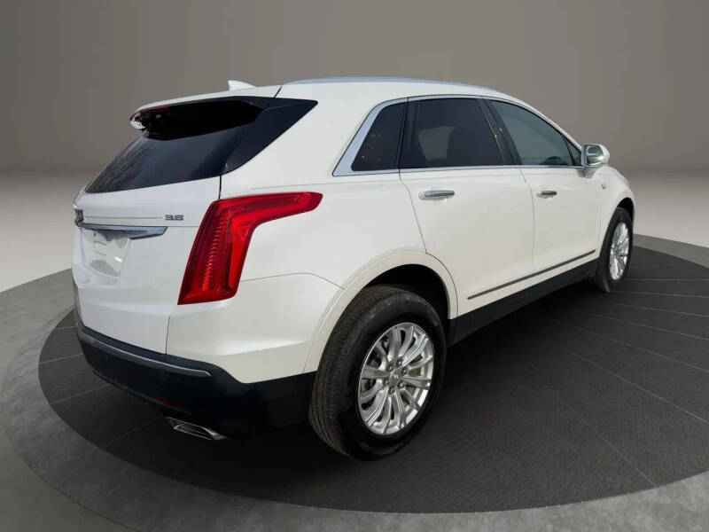 2017 Cadillac XT5
