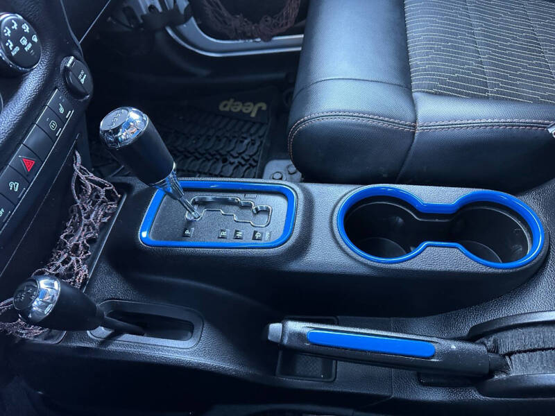 2012 Jeep Wrangler Unlimited Arctic