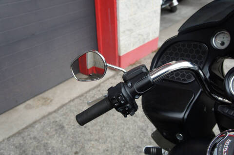 2017 Harley-Davidson Road Glide Special