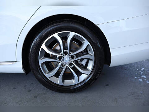 2015 Mercedes-Benz C-Class C 300