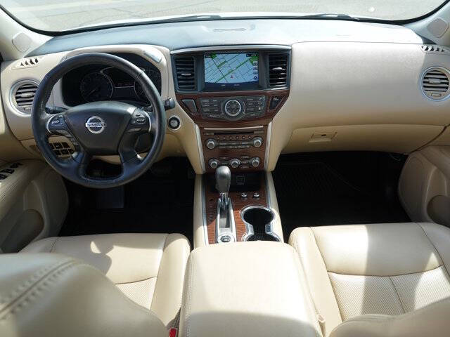 2019 Nissan Pathfinder Platinum