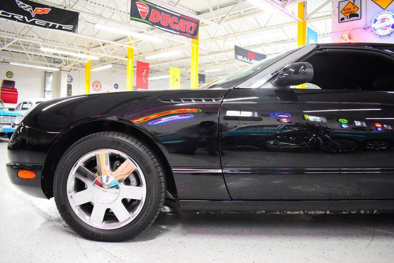 2002 Ford Thunderbird Deluxe