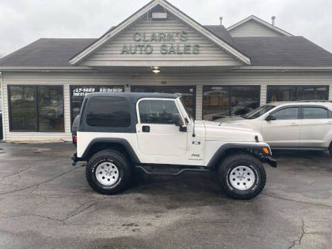 2006 Jeep Wrangler for sale at Clarks Auto Sales in Middletown OH