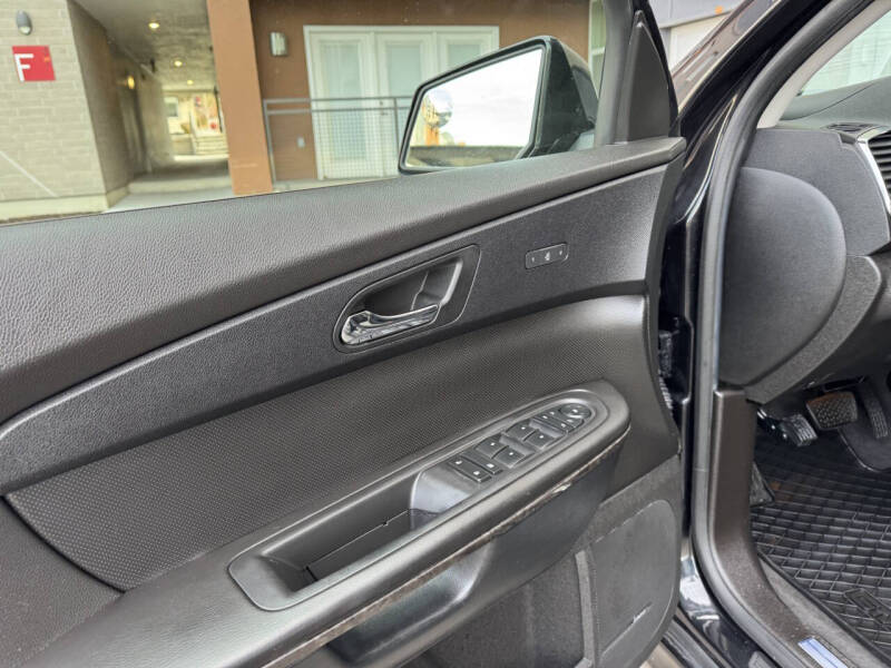 2012 GMC Acadia Denali