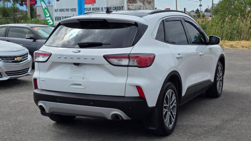 2021 Ford Escape SEL