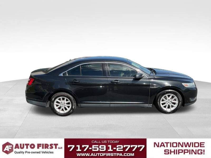 2013 Ford Taurus SE