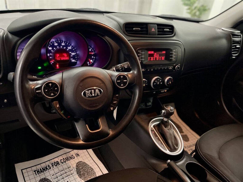 2015 Kia Soul +