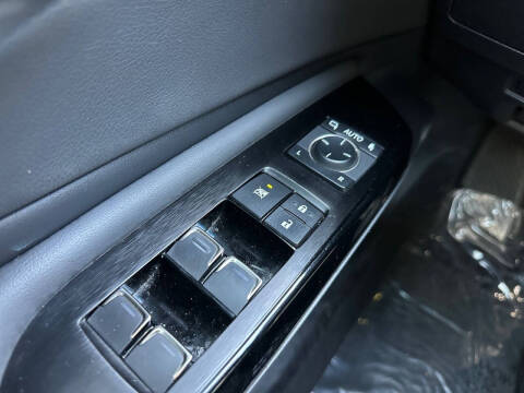 2023 Lexus ES 300h