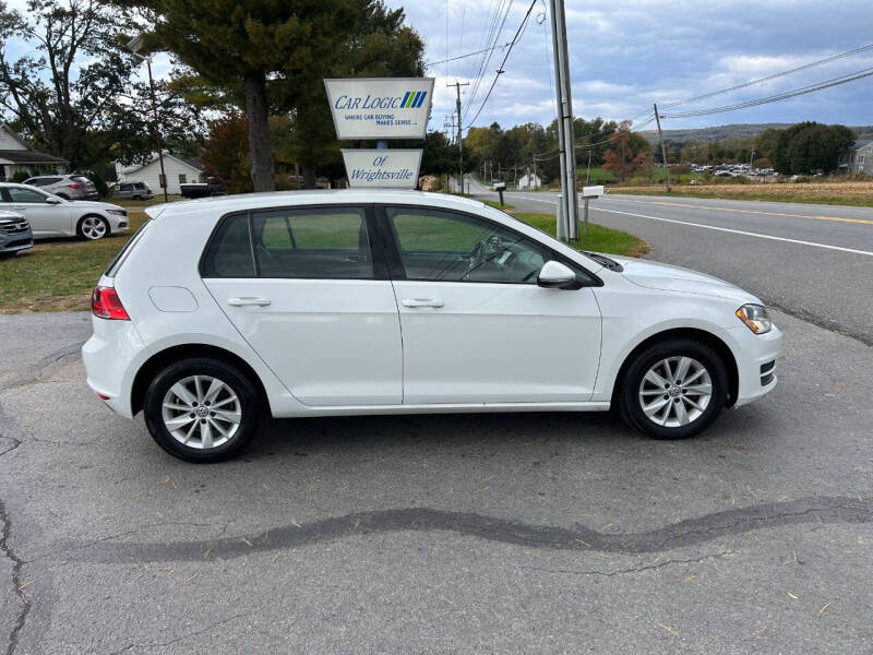 2016 Volkswagen Golf TSI S