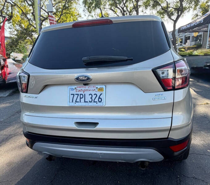 2017 Ford Escape SE